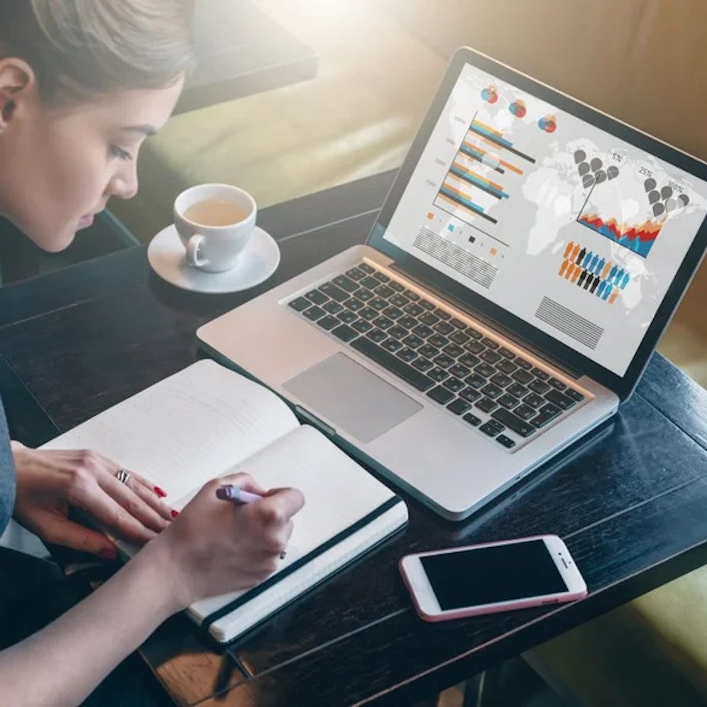 Servicio de capacitación tecnológica para equipos